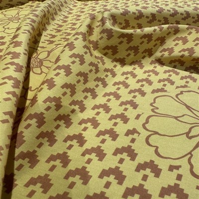 ما هي خصائص نسيج الحرير؟